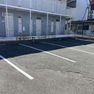 上田市　アパート駐車場白線引き直し